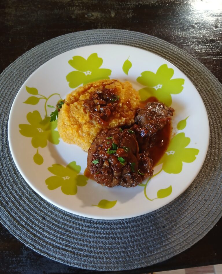 Beef shank with polenta 
